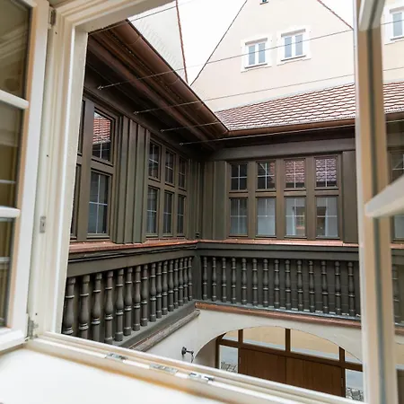 Traumhafte Und Hochwertige Stadtwohnung Im Zentrum Augsburgs * Augsburg
